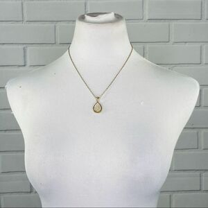 10/$25🦋 T&J Designs White Druzy Pendant Necklace